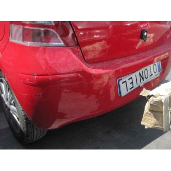 toyota yaris del año 2011