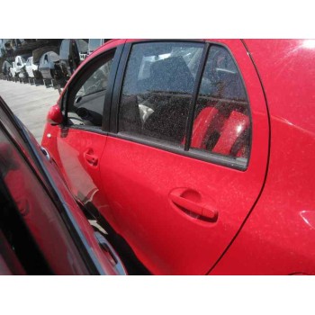 toyota yaris del año 2011