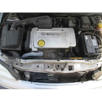 opel astra g berlina del año 2001