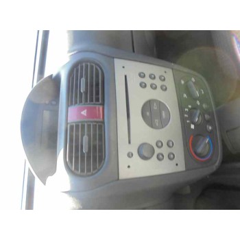 opel corsa c del año 2003