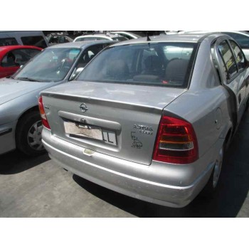 opel astra g berlina del año 2001