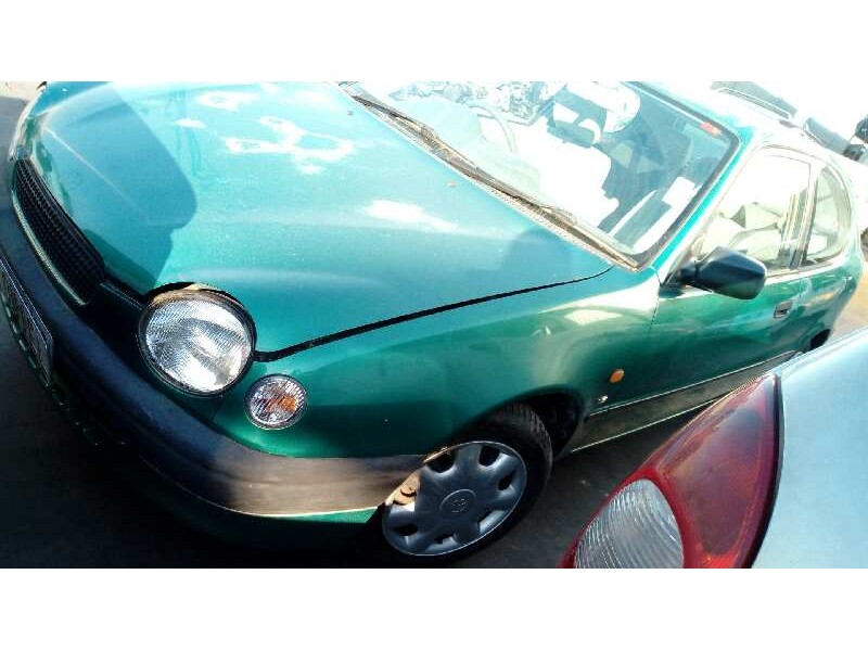 toyota corolla (e11) del año 1997
