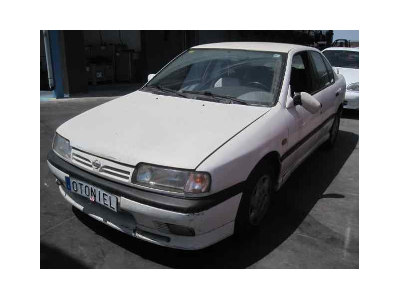 nissan primera berl./familiar (p10/w10) del año 1992