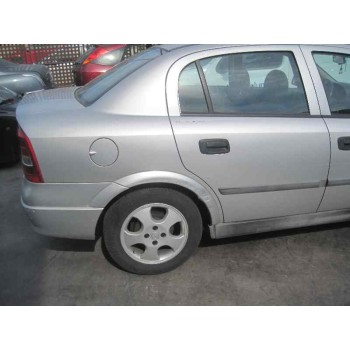 opel astra g berlina del año 2001