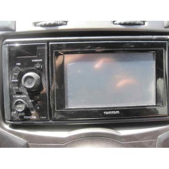 toyota yaris del año 2011