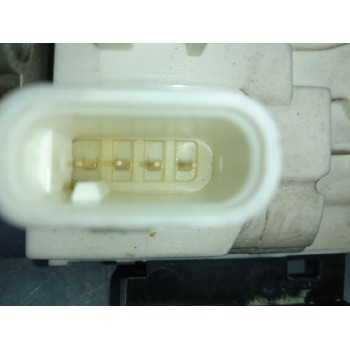 Recambio de cerradura puerta delantera derecha para mercedes-benz clase b (w246) b 180 cdi be (246.200) referencia OEM IAM A1667