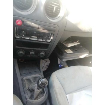 seat cordoba berlina (6l2) del año 2003