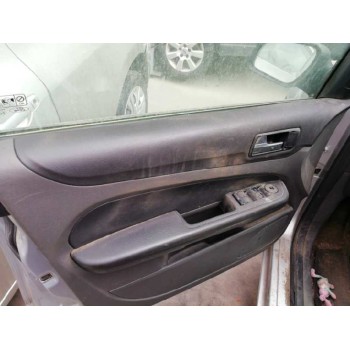 ford focus berlina (cap) del año 2006