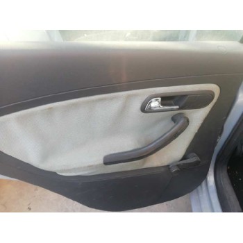 seat cordoba berlina (6l2) del año 2003