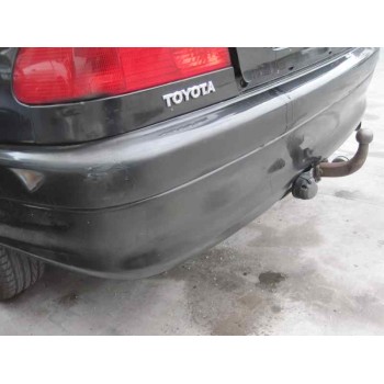 toyota avensis berlina (t 22) del año 2001