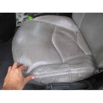 peugeot 807 del año 2004