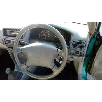 toyota corolla (e11) del año 1997