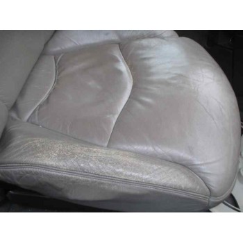 peugeot 807 del año 2004