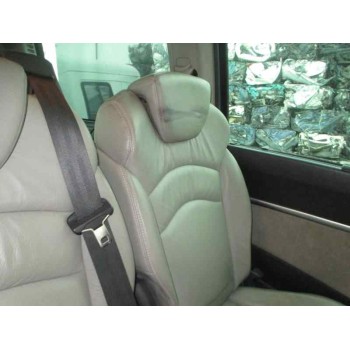 peugeot 807 del año 2004