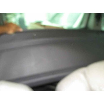 peugeot 807 del año 2004