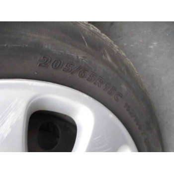 peugeot 807 del año 2004