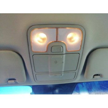 kia carens ( ) del año 2015