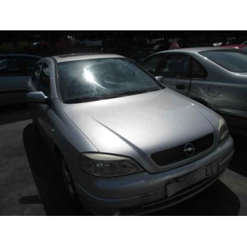 opel astra g berlina del año 2001