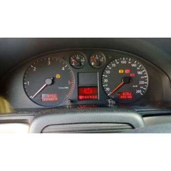 audi a4 berlina (b5) del año 2000