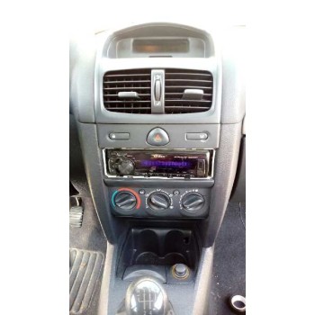 renault clio ii fase ii (b/cb0) del año 2002