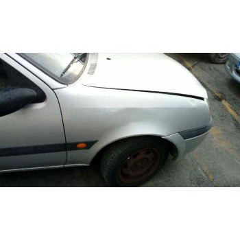 ford fiesta berlina (dx) del año 2000