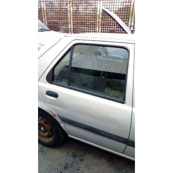 ford fiesta berlina (dx) del año 2000