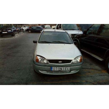 ford fiesta berlina (dx) del año 2000