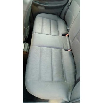 audi a4 berlina (b5) del año 2000