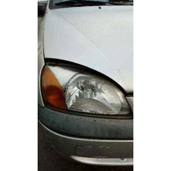 ford fiesta berlina (dx) del año 2000