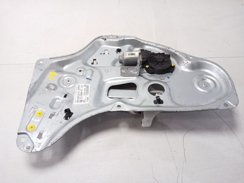 Recambio de elevalunas trasero derecho para hyundai ix35 classic 2wd referencia OEM IAM 834802Y010  