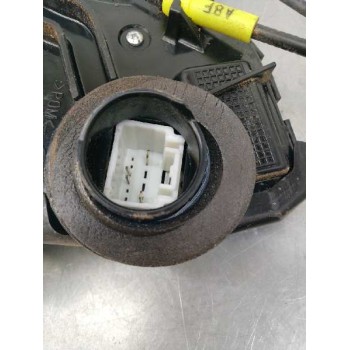 Recambio de cerradura puerta delantera derecha para toyota auris 1.4 turbodiesel cat referencia OEM IAM 6903005130 6903002220 4 