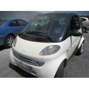 smart micro compact car del año 1999