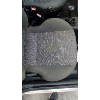 ford fiesta berlina (dx) del año 2000