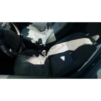 ford fiesta (cbk) del año 2004