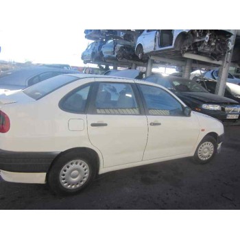 seat cordoba berlina (6k2) del año 1995