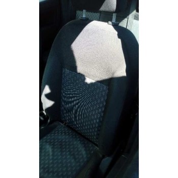 ford fiesta (cbk) del año 2004