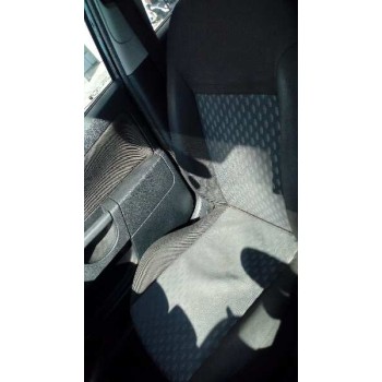 ford fiesta (cbk) del año 2004