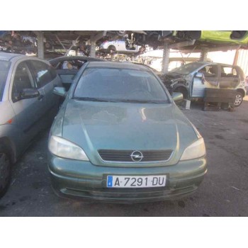 opel astra g berlina del año 1998