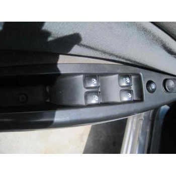 daewoo nubira berlina del año 2000