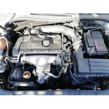 volkswagen golf v berlina (1k1) del año 2005