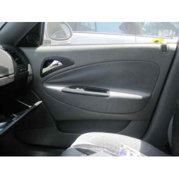 daewoo nubira berlina del año 2000