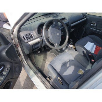 renault clio ii (bb_, cb_) del año 2004