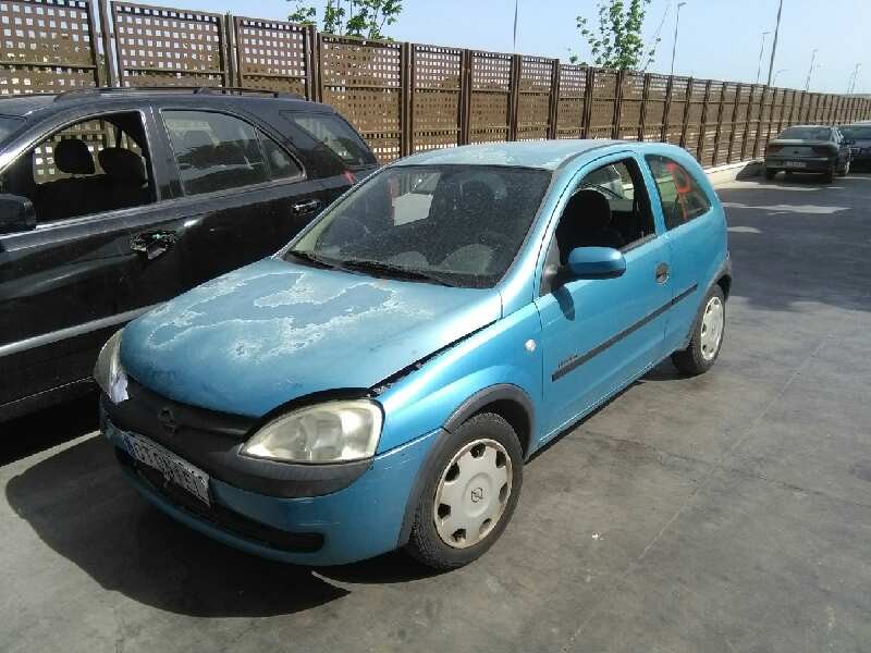 opel corsa c del año 2001