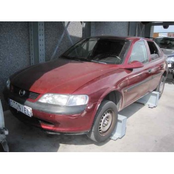 OPEL VECTRA B BERLINA