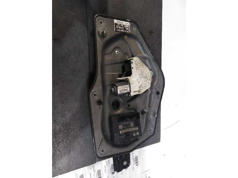 Recambio de elevalunas trasero derecho para skoda suberb (3t4) ambition referencia OEM IAM 8K0959812  