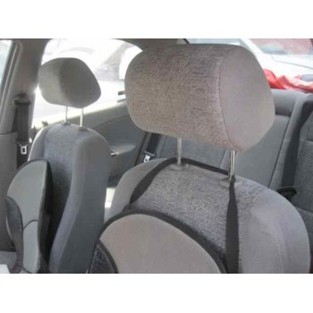 daewoo nubira berlina del año 2000