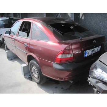 opel vectra b berlina del año 1996