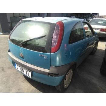 opel corsa c del año 2001