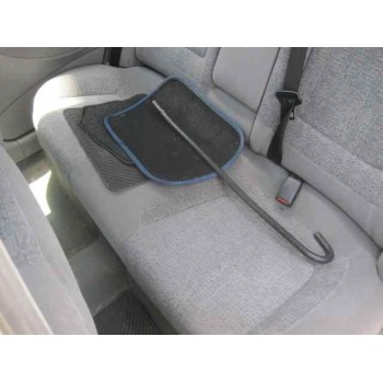 daewoo nubira berlina del año 2000