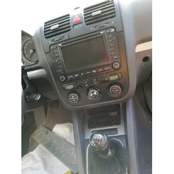 volkswagen golf v berlina (1k1) del año 2005